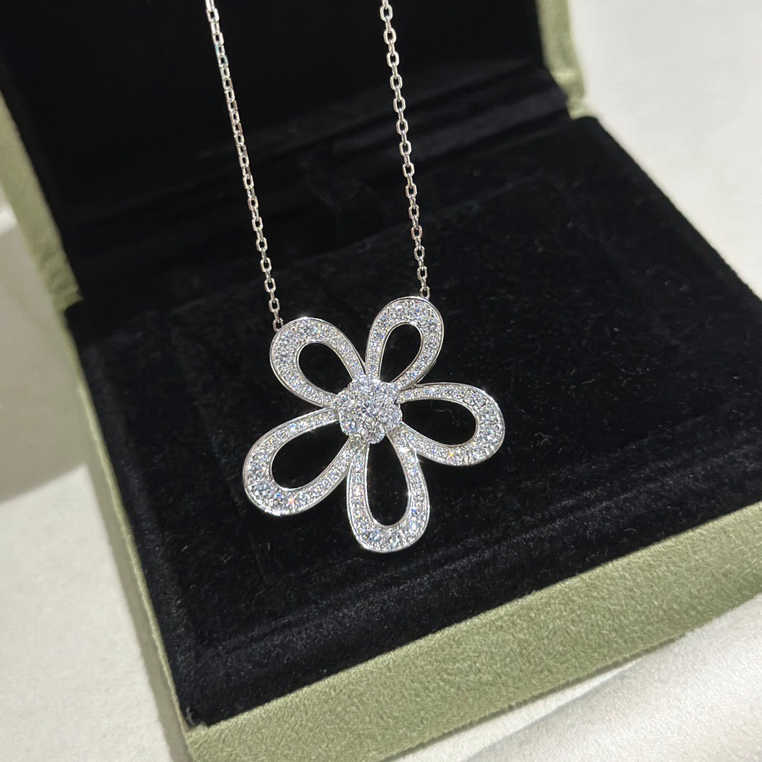 [Auream]FLOWERLACE NECKLACE FULL DIAMONDS