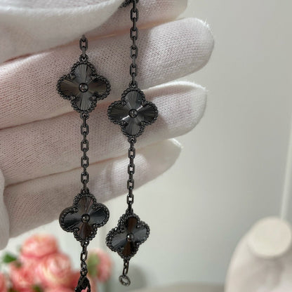 [Auream]CLOVER 5 MOTIF BLACK BRACELET