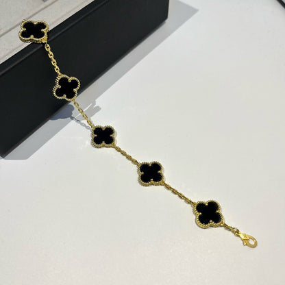 [Auream] CLOVER 5 MOTIF ONYXS BRACELET COLLECTION