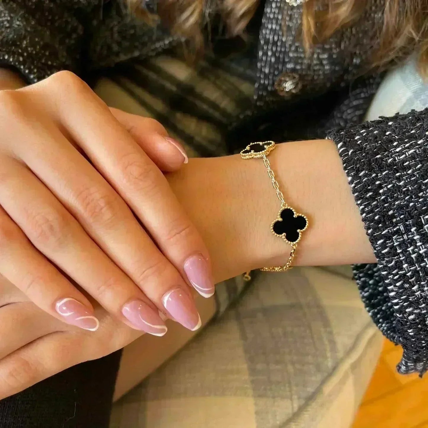 [Auream] CLOVER 5 MOTIF ONYXS BRACELET COLLECTION