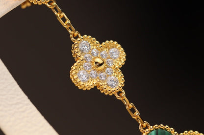 [Auream]CLOVER EARRINGS GOLD MALACHITE DIAMOND 3 MOTIF
