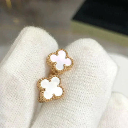 [Auream]CLOVER MINI 9.5MM WHITE MOP EARRINGS