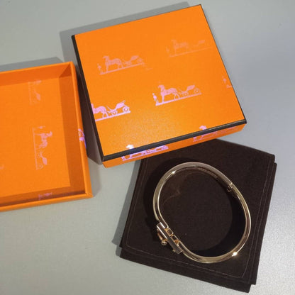 [Auream]H CLOUD BLUE BRACELET