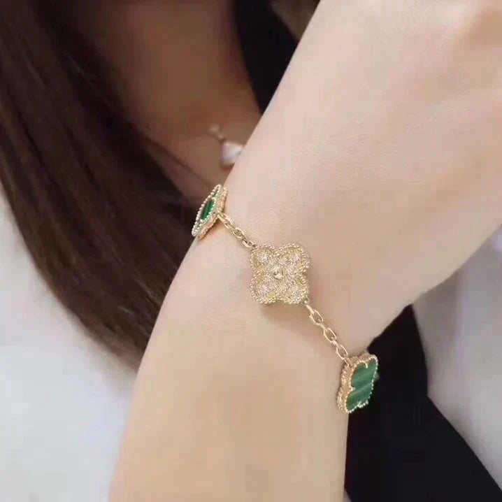 [Auream] CLOVER 5 MOTIF MALACHITE BRACELET COLLECTION