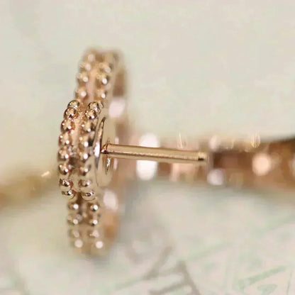 [Auream]CLOVER MEDIUM 1 MOTIFS FUll DIAMOND EARRINGS