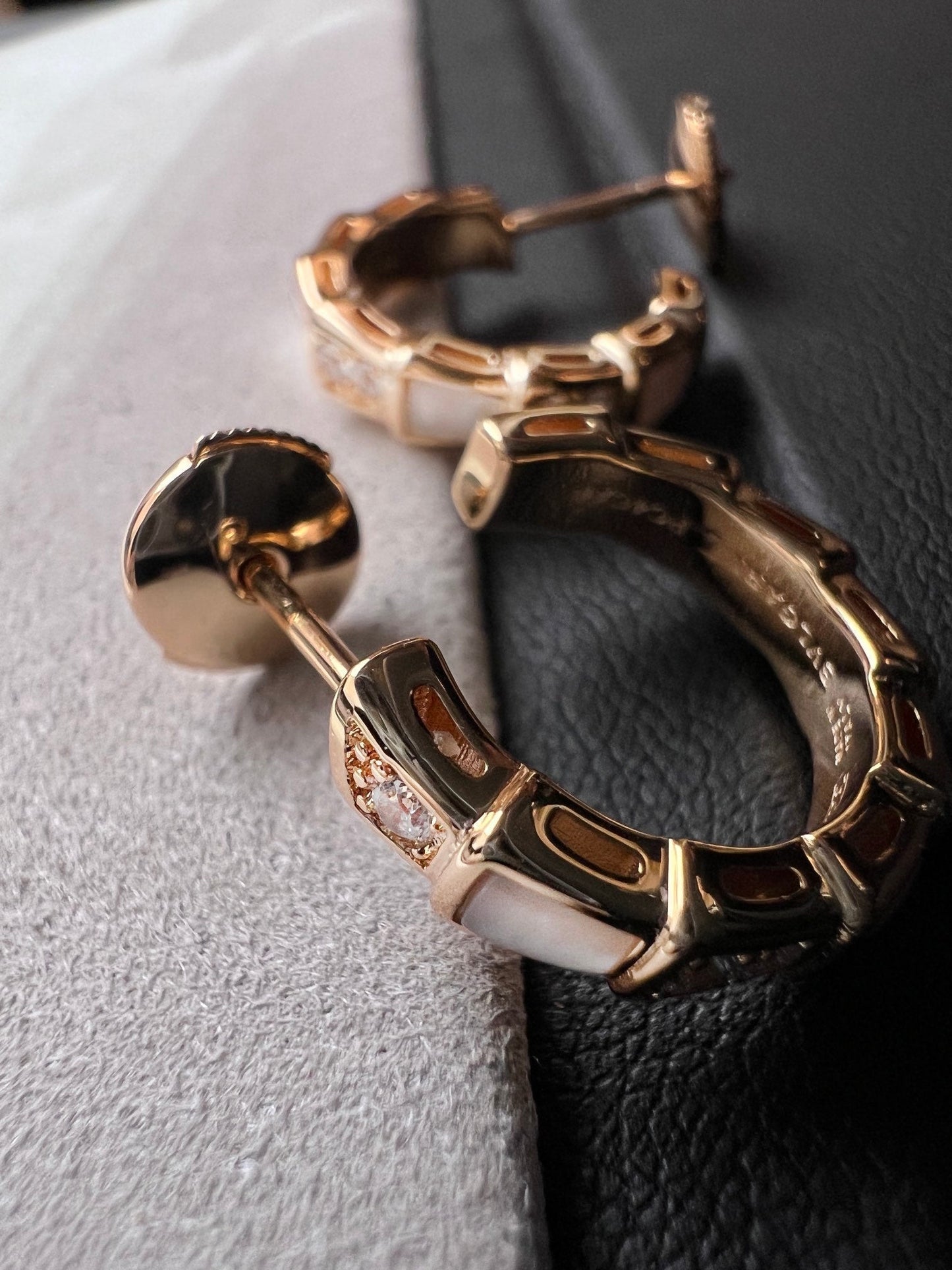 [Auream]SERPENTI MOP PINK GOLD EARRINGS