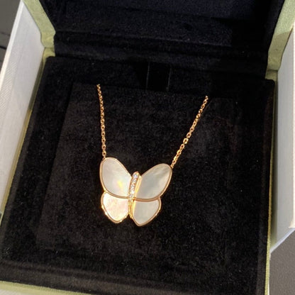 [Auream]BUTTERFLY GOLD MOP DIAMOND NECKLACE