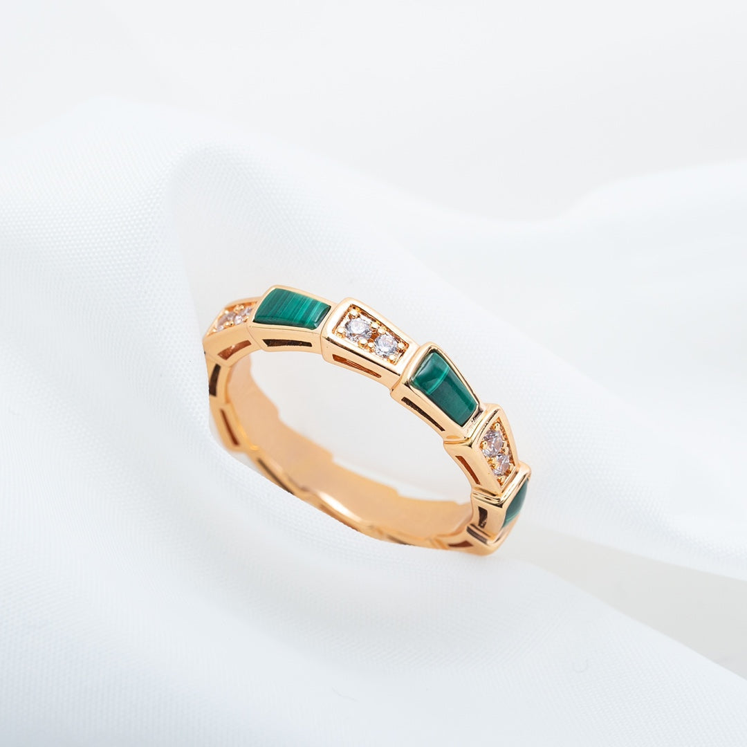 [Auream]SERPENTI RING PINK GOLD MALACHITE DIAMOND 3MM