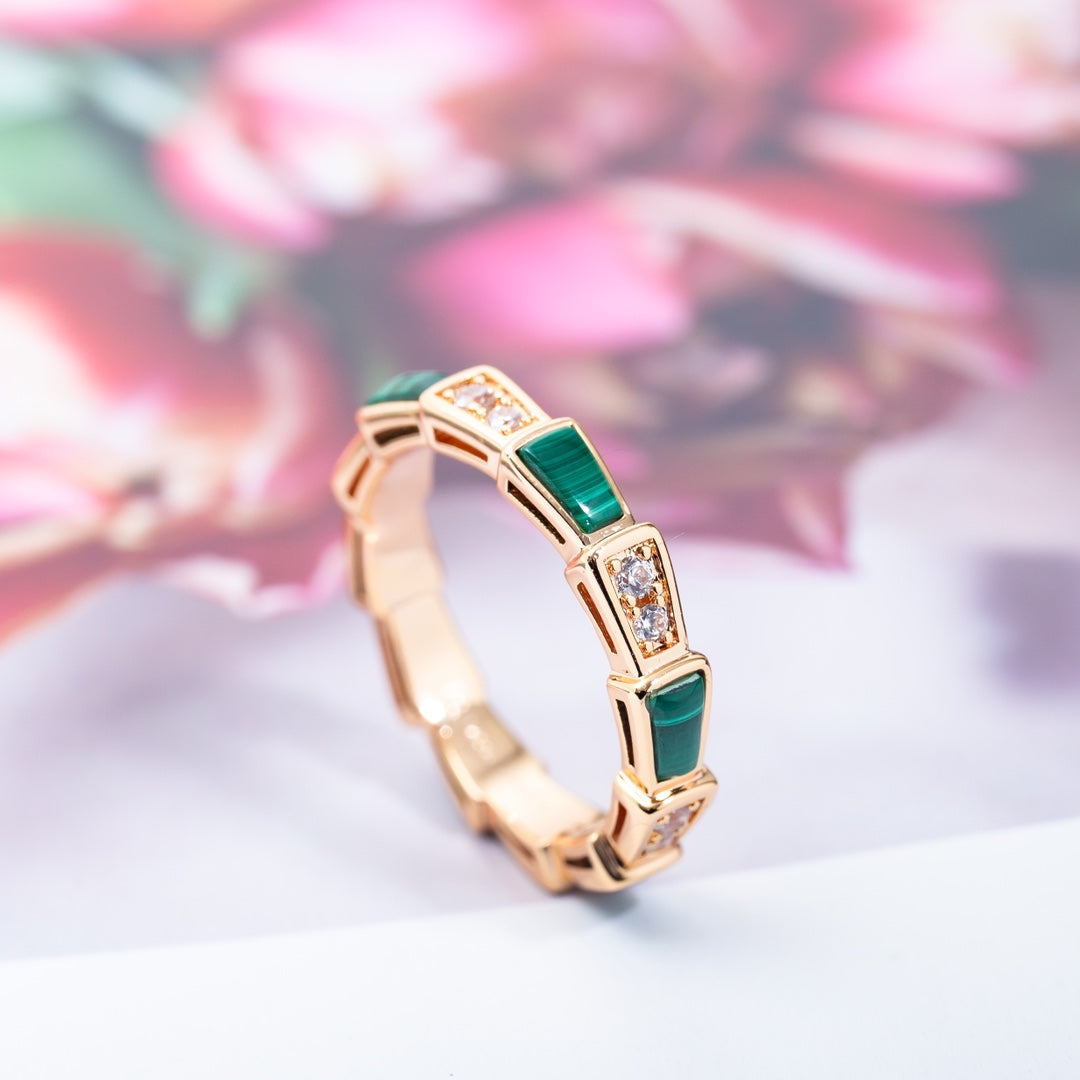 [Auream]SERPENTI RING PINK GOLD MALACHITE DIAMOND 3MM
