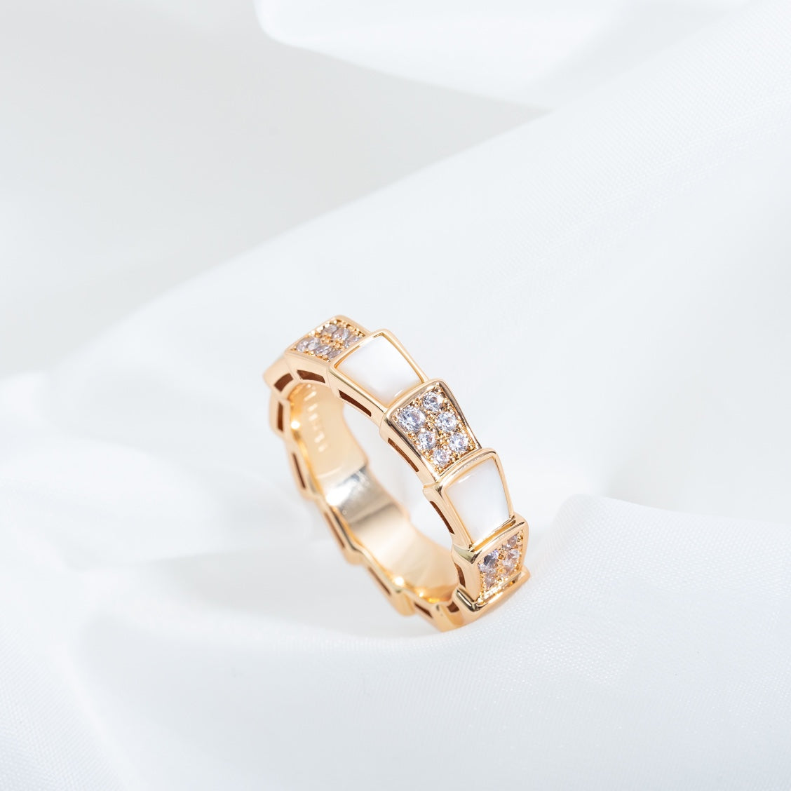 [Auream]SERPENTI RING PINK GOLD MOP DIAMOND PAVED 4MM