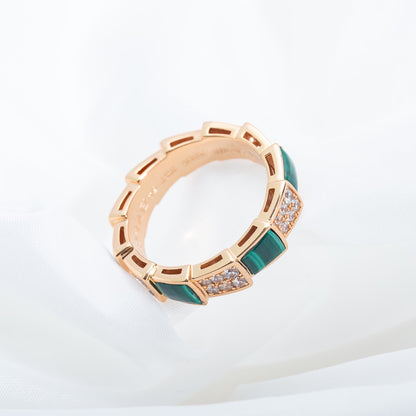 [Auream]SERPENTI RING PINK GOLD MALACHITE DIAMOND PAVED 4MM