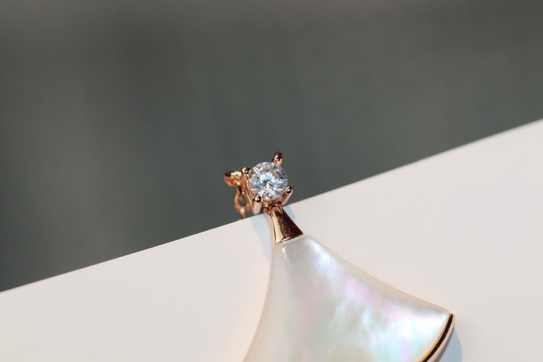 [Auream]DREAM NECKLACE WHITE MOP PINK GOLD 1 DIAMOND