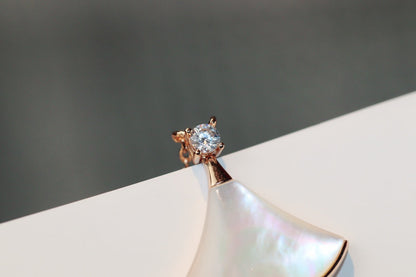 [Auream]DREAM NECKLACE WHITE MOP PINK GOLD 1 DIAMOND