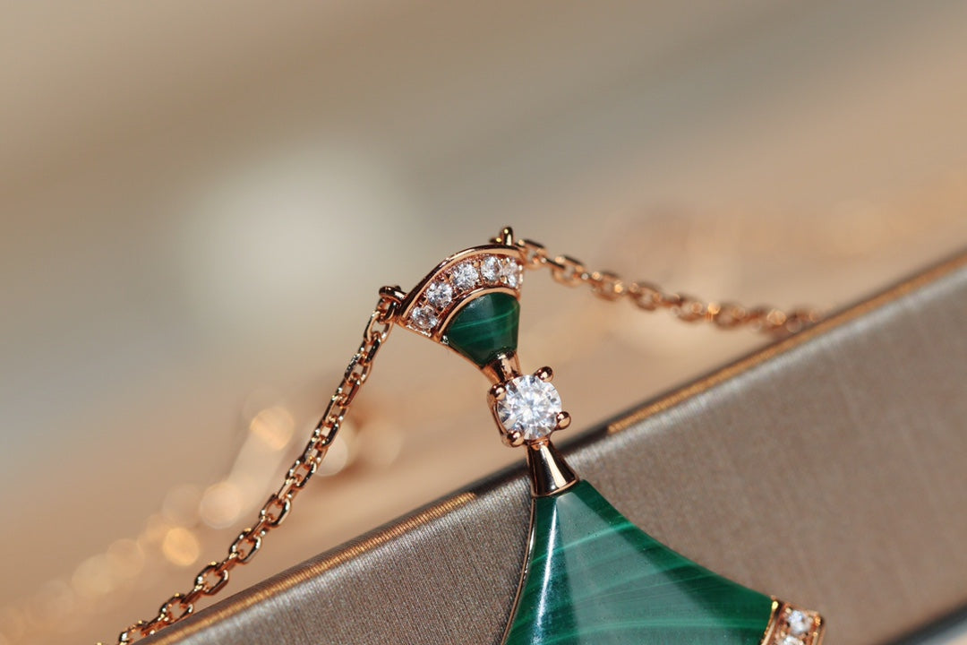 [Auream]DREAM NECKLACE MALACHITE DIAMOND