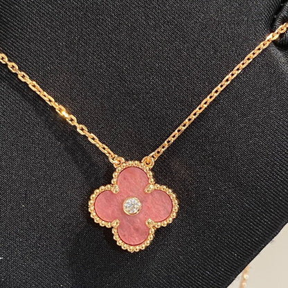 [Auream]CLOVER 15MM DIAMOND RHODONITE NECKLACE