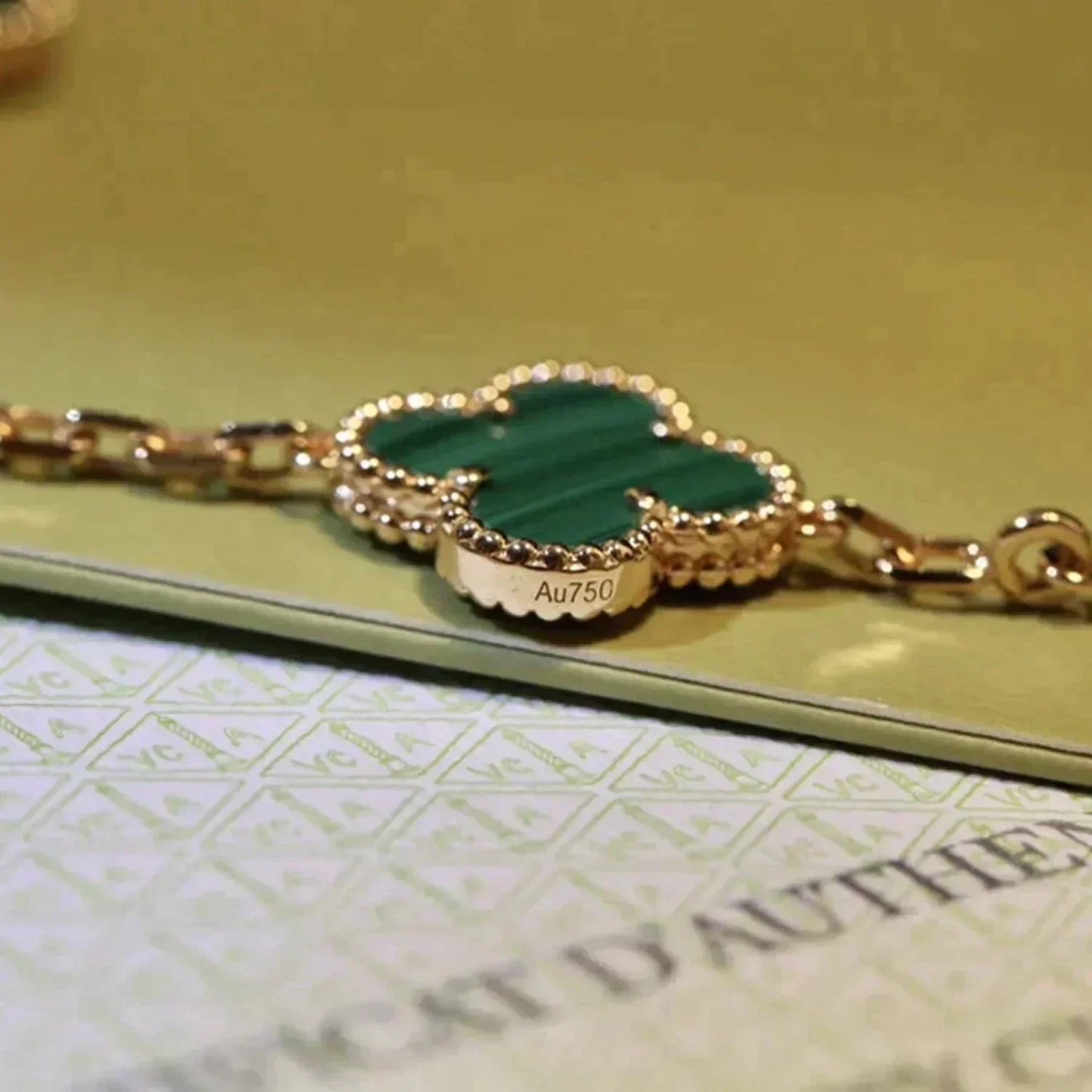 [Auream] CLOVER 5 MOTIF MALACHITE BRACELET COLLECTION