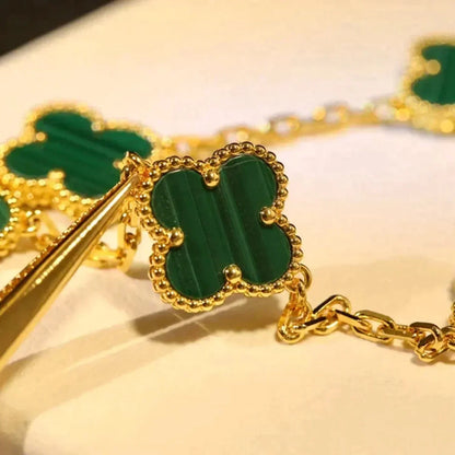 [Auream] CLOVER 5 MOTIF MALACHITE BRACELET COLLECTION