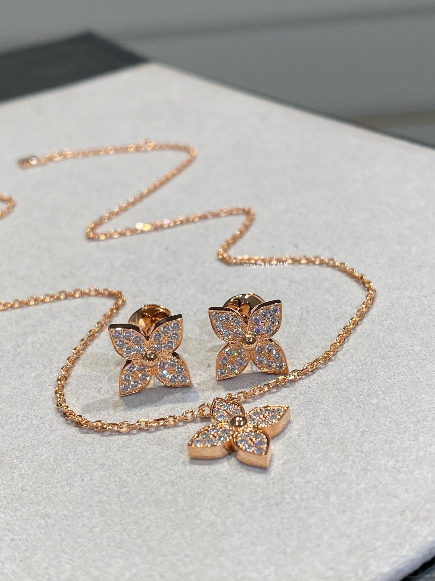 [Auream]STAR DIAMOND NECKALCE