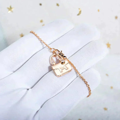 [Auream]AMULETTE PEDANT ROSE GOLD NECKLACE