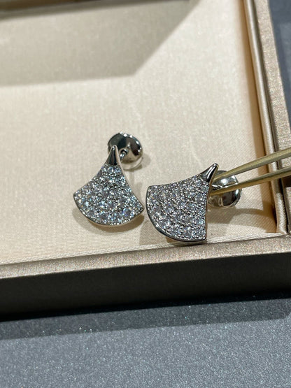 [Auream]DREAM STUD EARRINGS DIAMOND