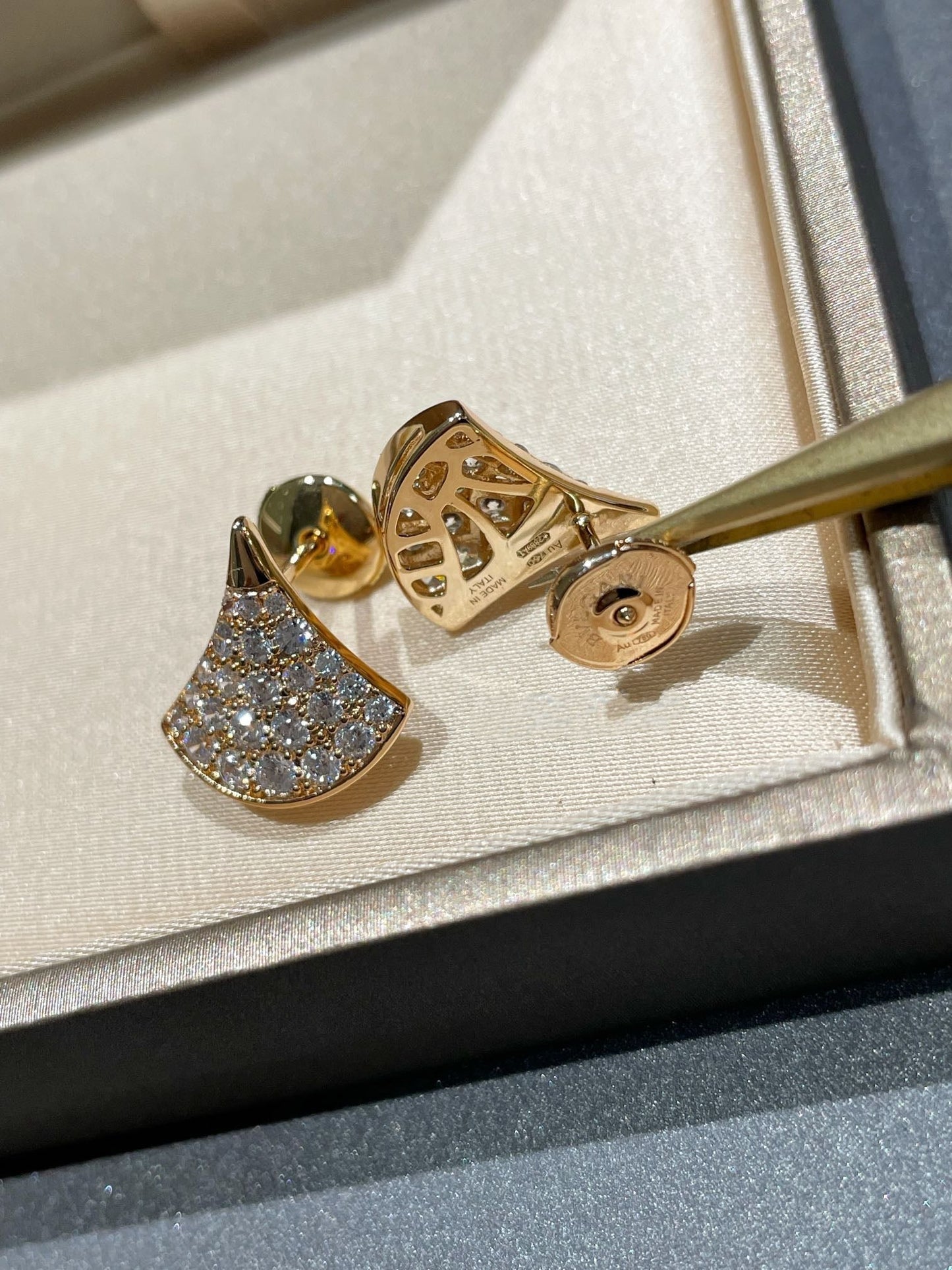 [Auream]DREAM STUD EARRINGS DIAMOND