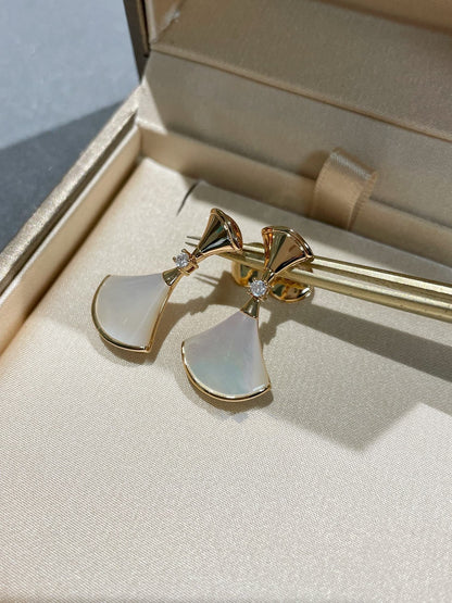 [Auream]DREAM MOP 1 DIAMOND EARRINGS