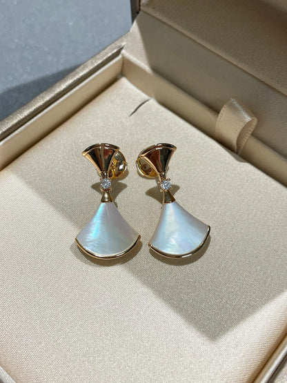 [Auream]DREAM MOP 1 DIAMOND EARRINGS