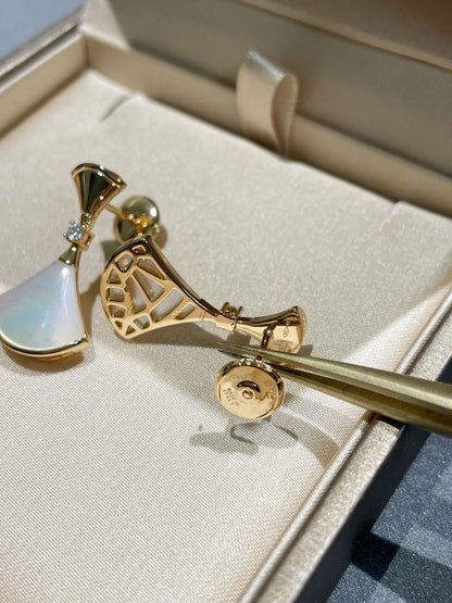 [Auream]DREAM MOP 1 DIAMOND EARRINGS