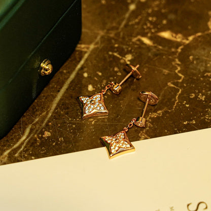 [Auream]STAR DIAMONDS EARRINGS GOLD
