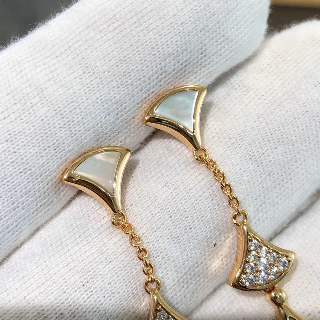 [Auream]DREAM EARRINGS 3 MOTIFS DIAMOND MOP PINK GOLD