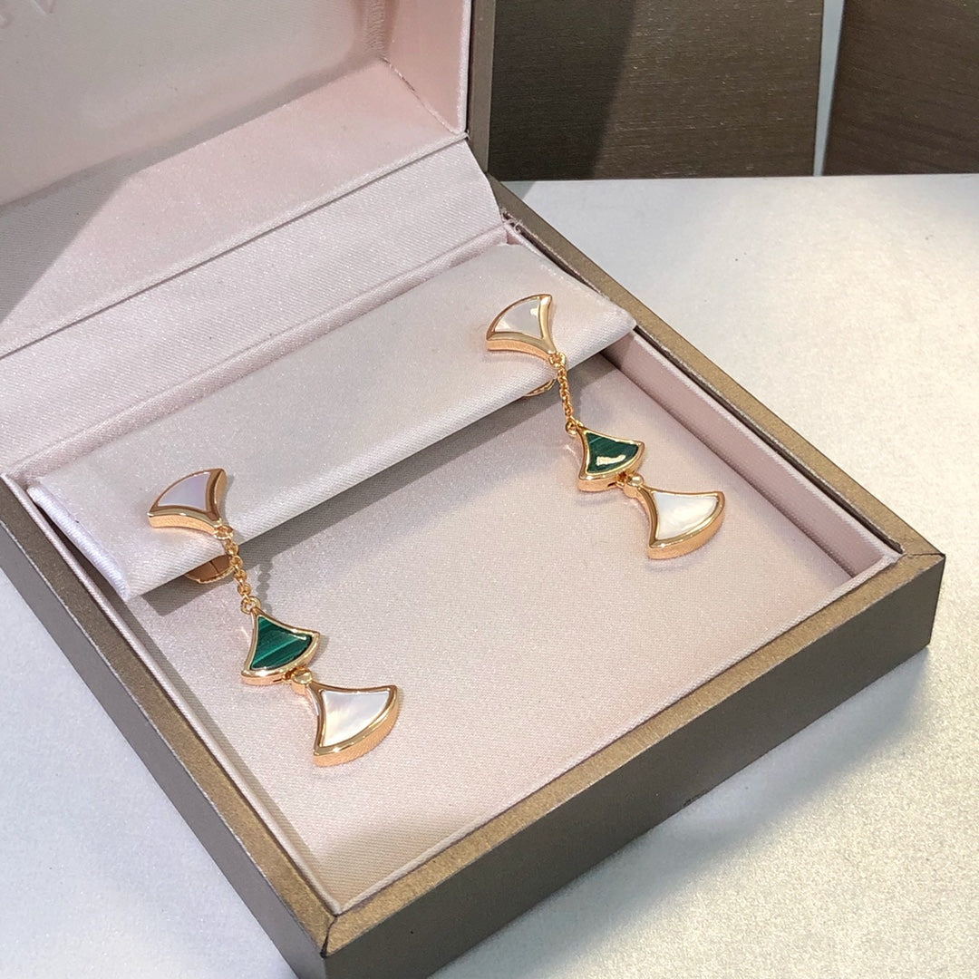 [Auream]DREAM EARRINGS 3 MOTIFS MALACHITE MOP PINK GOLD