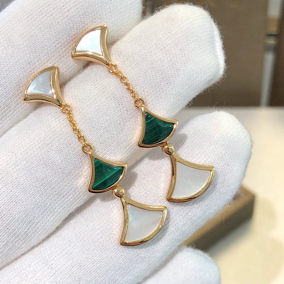 [Auream]DREAM EARRINGS 3 MOTIFS MALACHITE MOP PINK GOLD