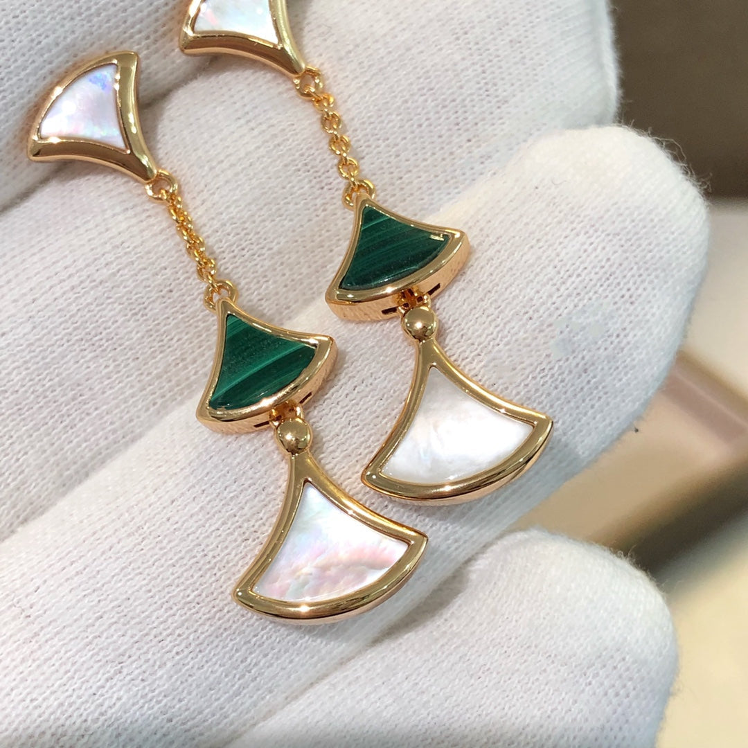 [Auream]DREAM EARRINGS 3 MOTIFS MALACHITE MOP PINK GOLD