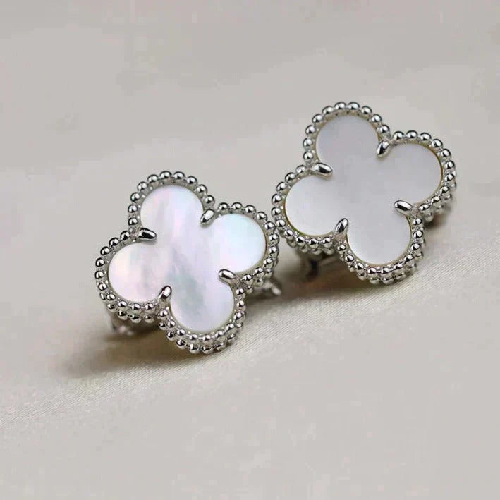 [Auream]CLOVER MEDIUM 1 MOTIFS  WHITE MOP EARRINGS SILVER