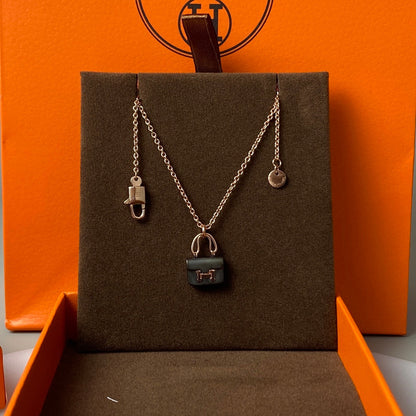 [Auream]CONSTANCE BLACK PEDANT PINK GOLD NECKLACE