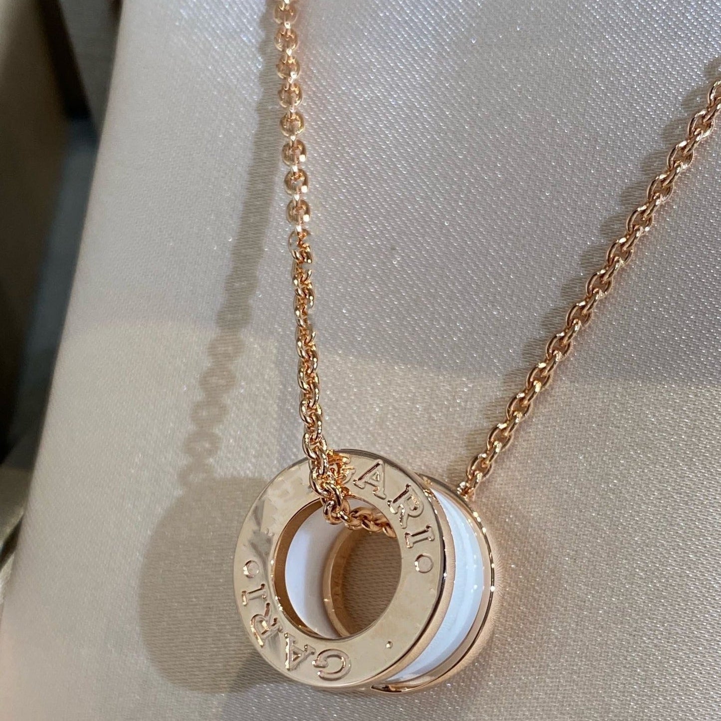 [Auream]ZERO 1 WHITE CERAMIC PINK GOLD NECKLACE