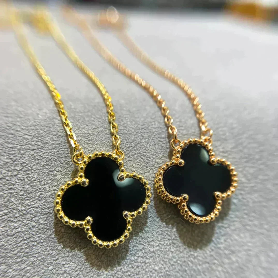 [Auream]CLOVER 15MM BLACK ONYX SINGLE FLOWER NECKLACE