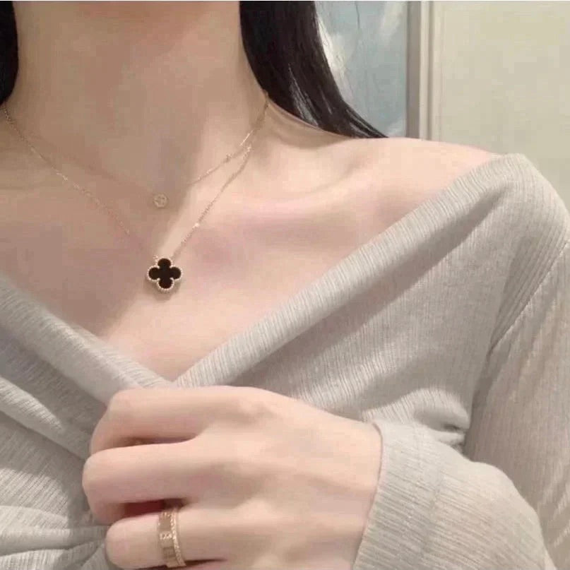 [Auream]CLOVER 15MM BLACK ONYX SINGLE FLOWER NECKLACE