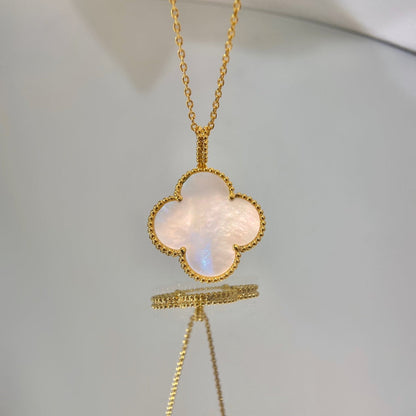 [Auream]CLOVER 25MM MOP LARGE PENDANT NECKLACE