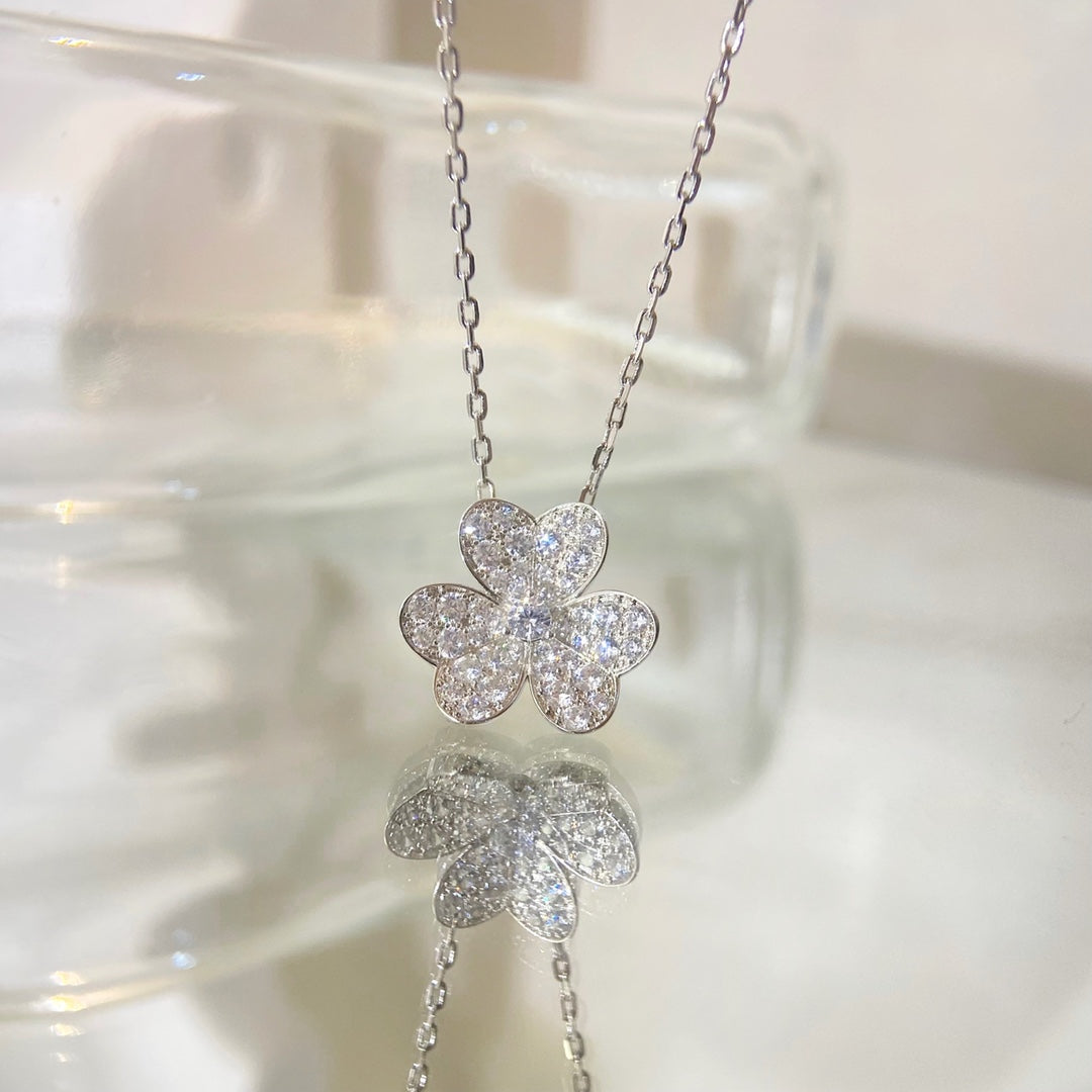 [Auream]FLOWER DIAMOND NECKLACE