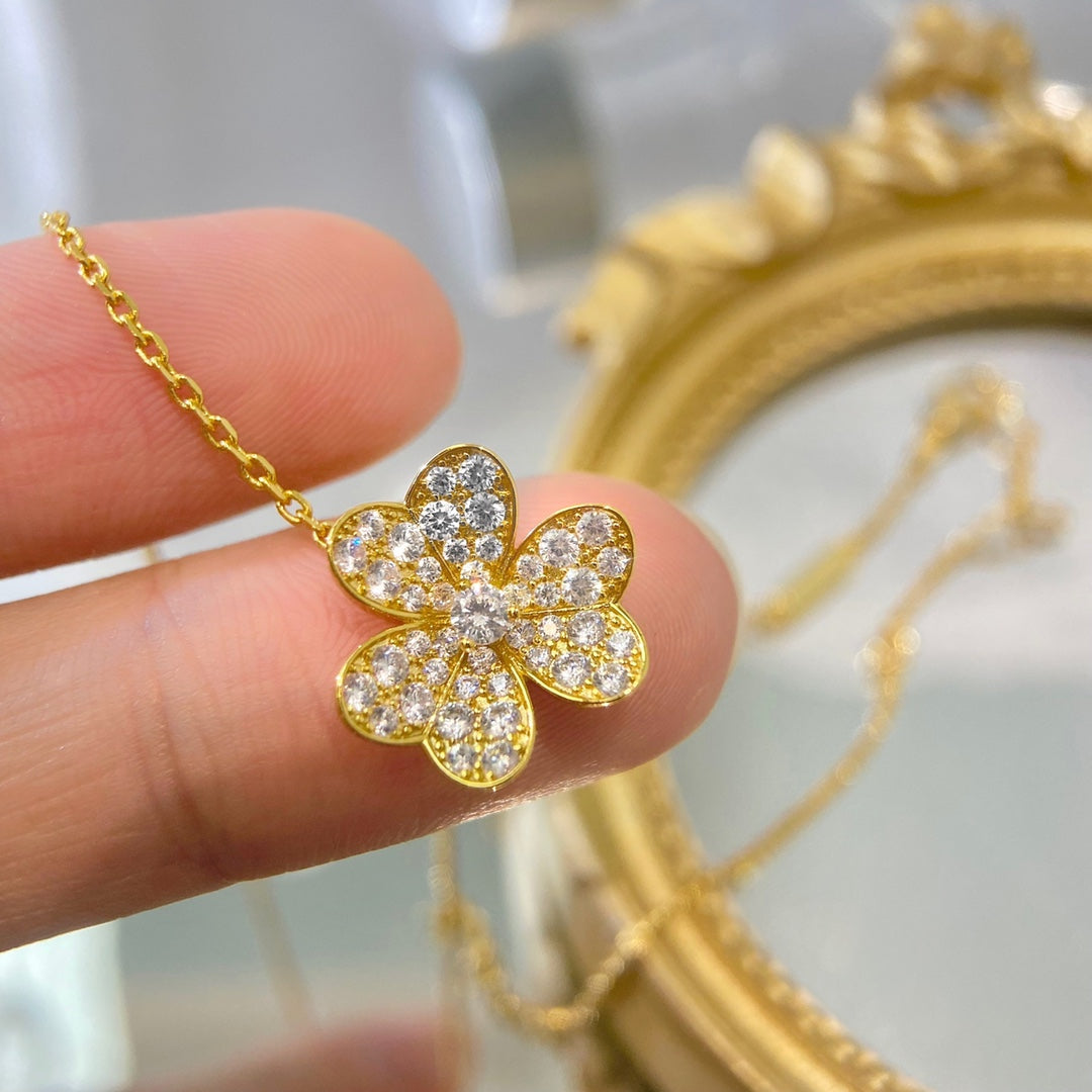 [Auream]FLOWER DIAMOND NECKLACE