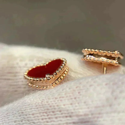 [Auream]HEART CARNELIAN STUD EARRINGS