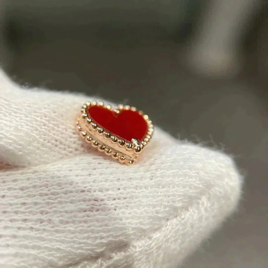 [Auream]HEART CARNELIAN STUD EARRINGS