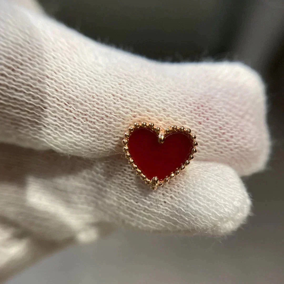 [Auream]HEART CARNELIAN STUD EARRINGS