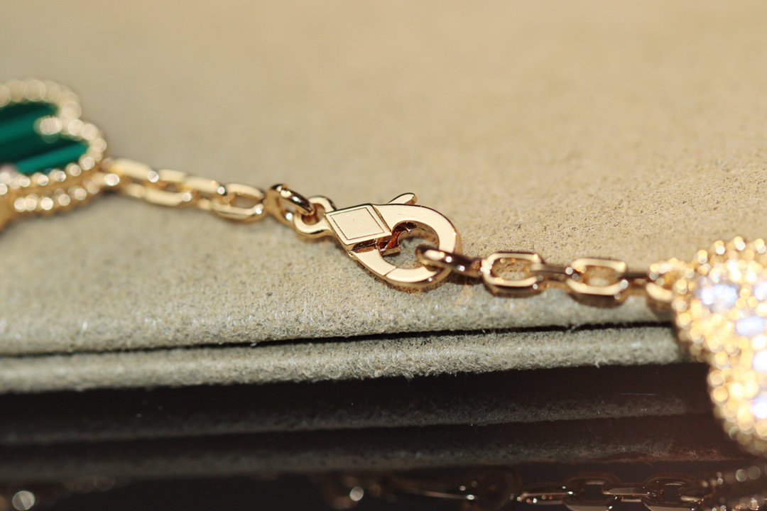[Auream]CLOVER 20 MOTIFS ONYX ROSE GOLD