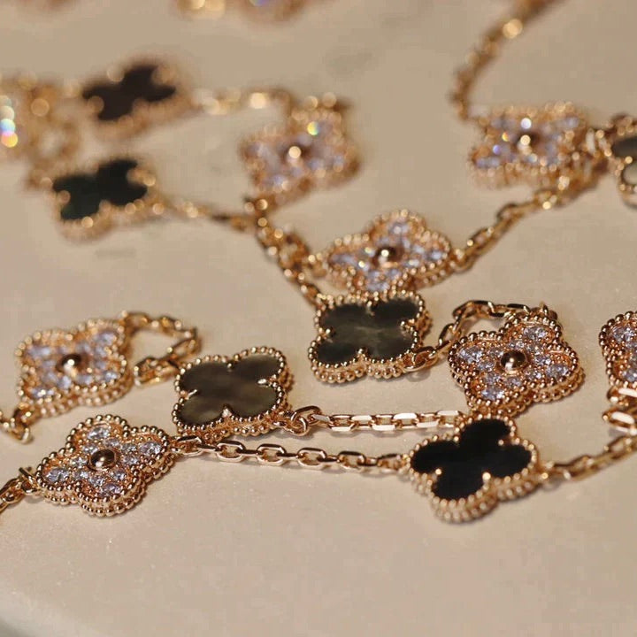 [Auream]CLOVER 20 MOTIFS DARK MOP DIAMOND  NECKLACE