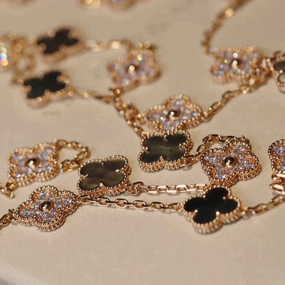 [Auream]CLOVER 20 MOTIFS DARK MOP DIAMOND  NECKLACE