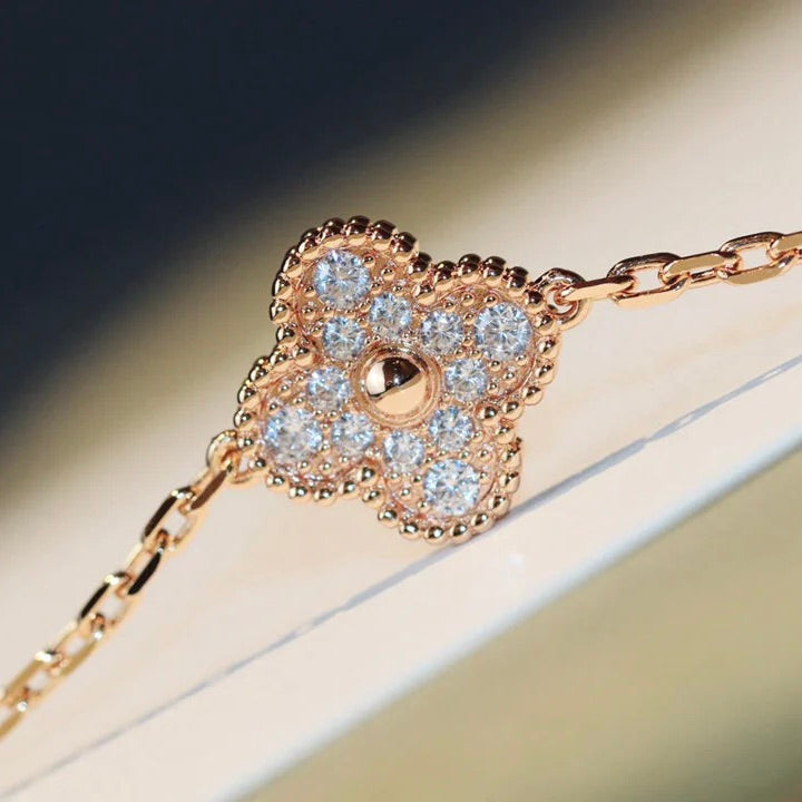 [Auream]CLOVER 20 MOTIFS LASER DIAMOND NECKLACE