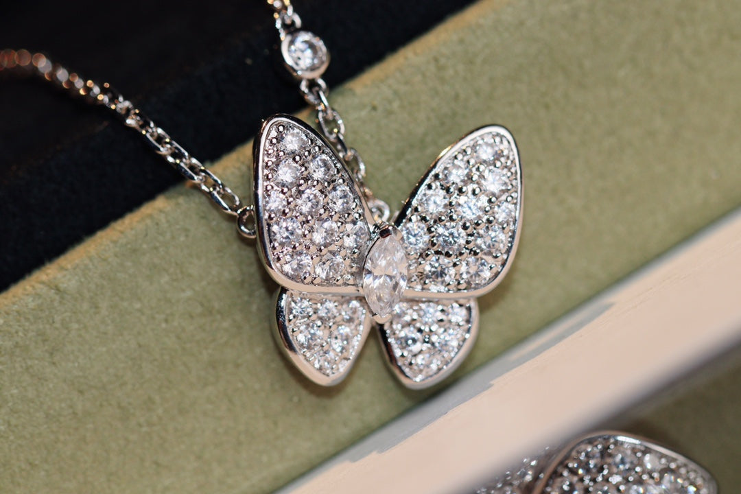 [Auream]BUTTERFLY DIAMOND NECKLACE