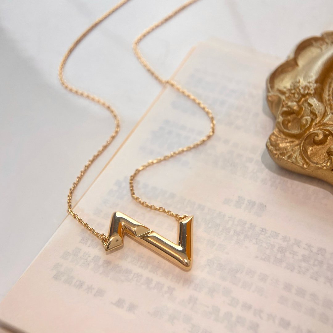 [Auream]VOLTE UPSIDE DOWN NECKLACE
